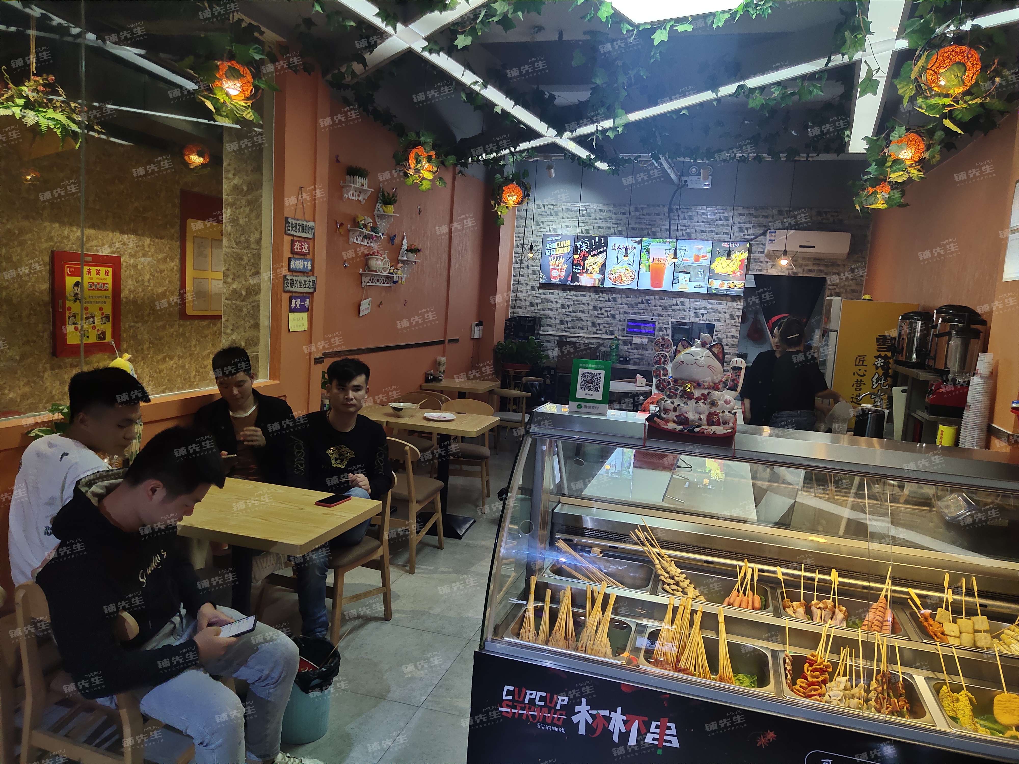 长安镇沙头南区美食街一楼旺铺杯杯串转让位置优越人流爆棚