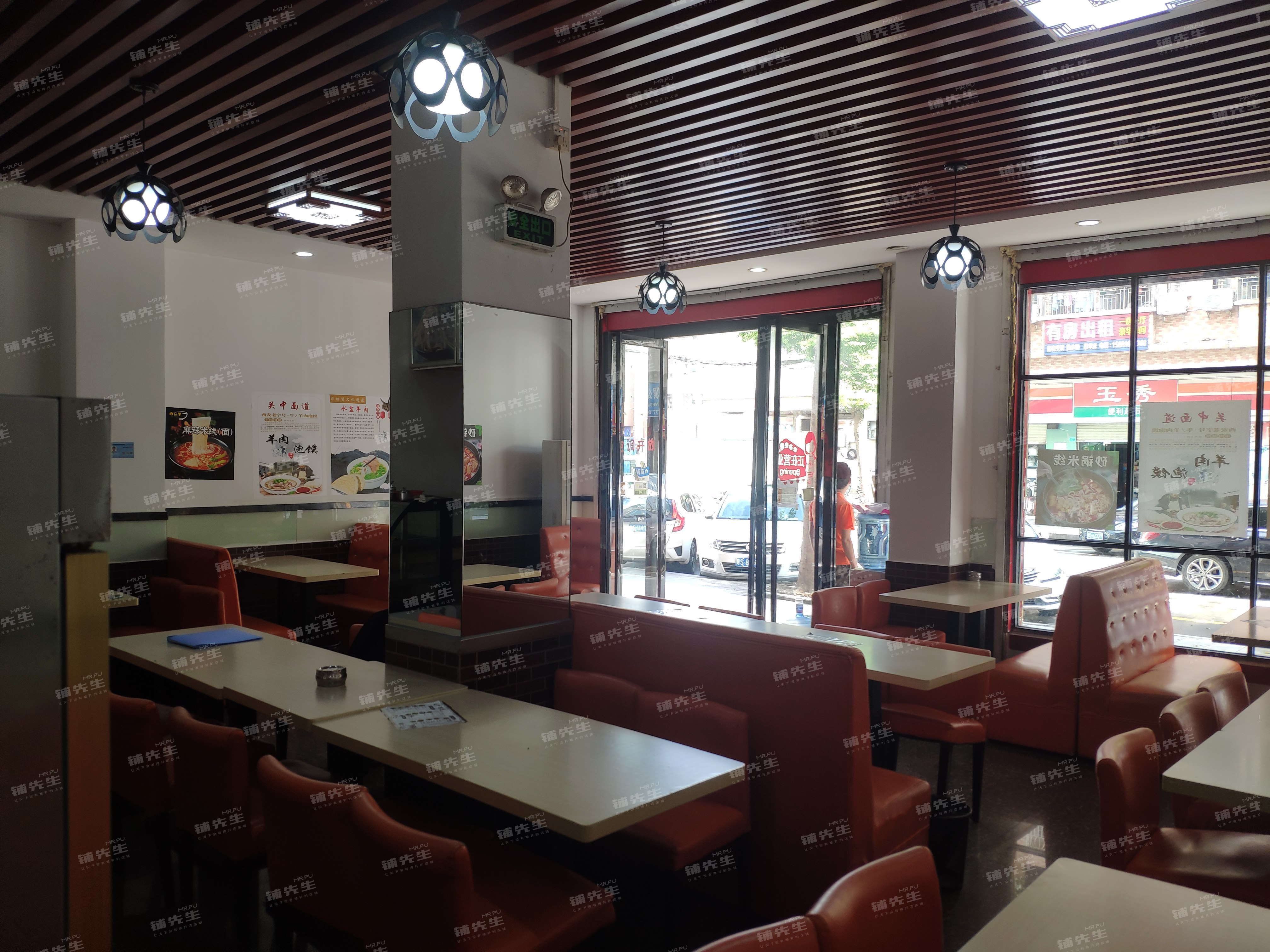 长安镇沙头南区双门面餐饮店转让有阁楼周边商圈成熟