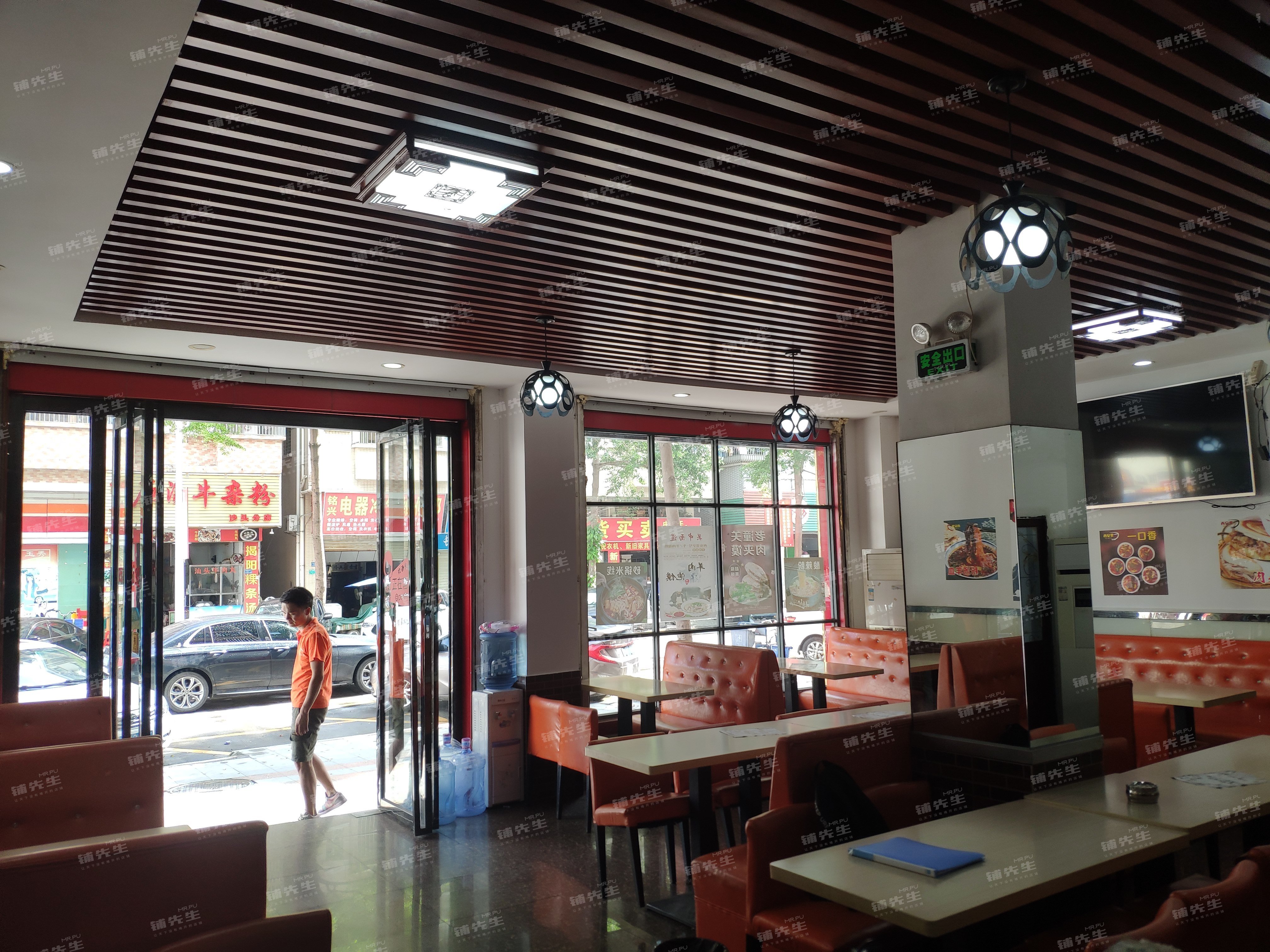 长安镇沙头南区双门面餐饮店转让有阁楼周边商圈成熟